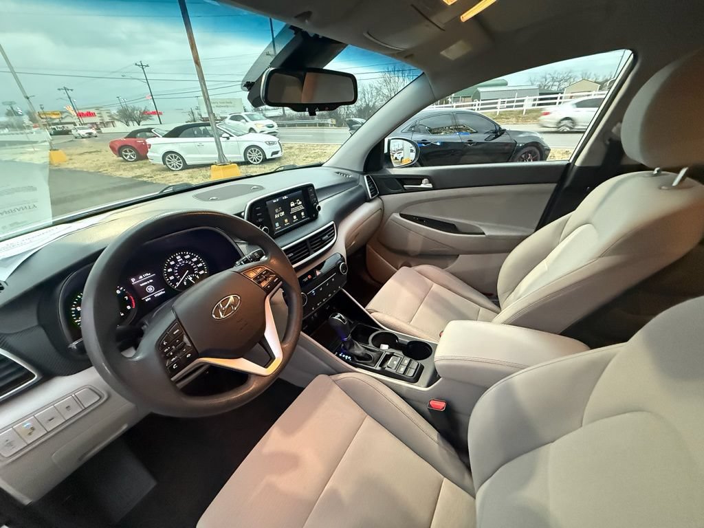 Used 2019 Hyundai Tucson Value FWD image 12