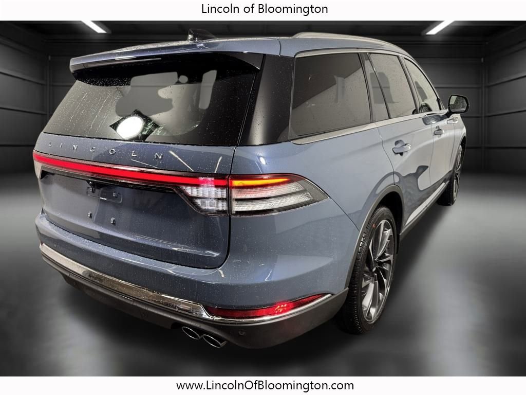 New 2026 Lincoln Aviator Reserve image 9