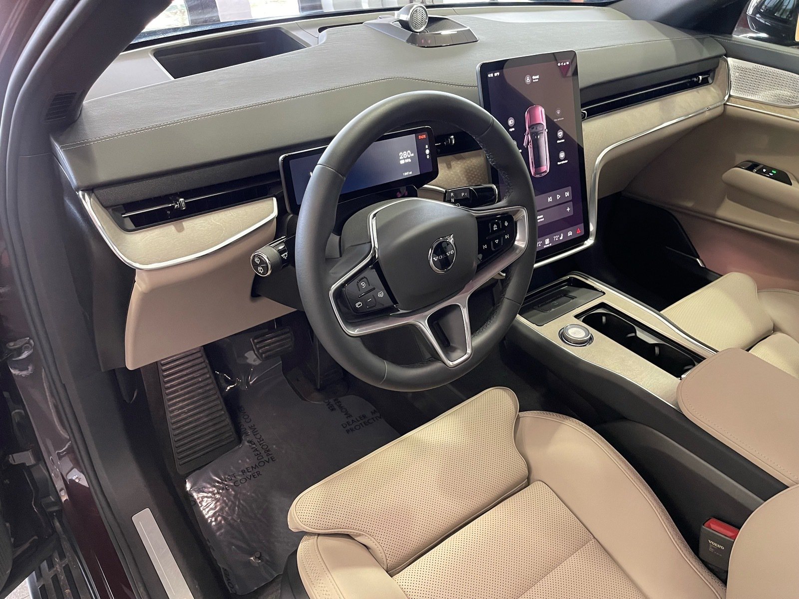 Used 2025 Volvo EX90 Ultra AWD/4WD image 25