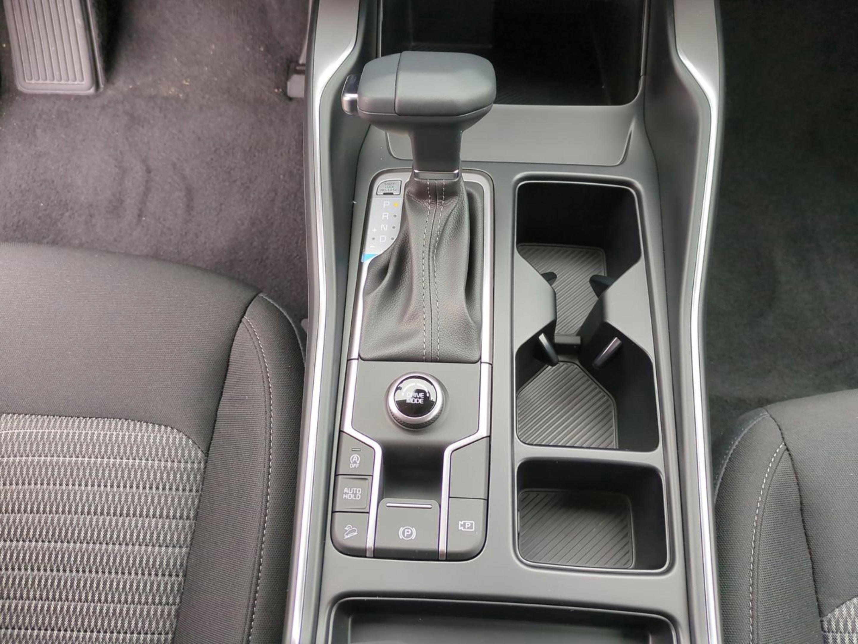 New 2026 Kia Sorento LX FWD image 25