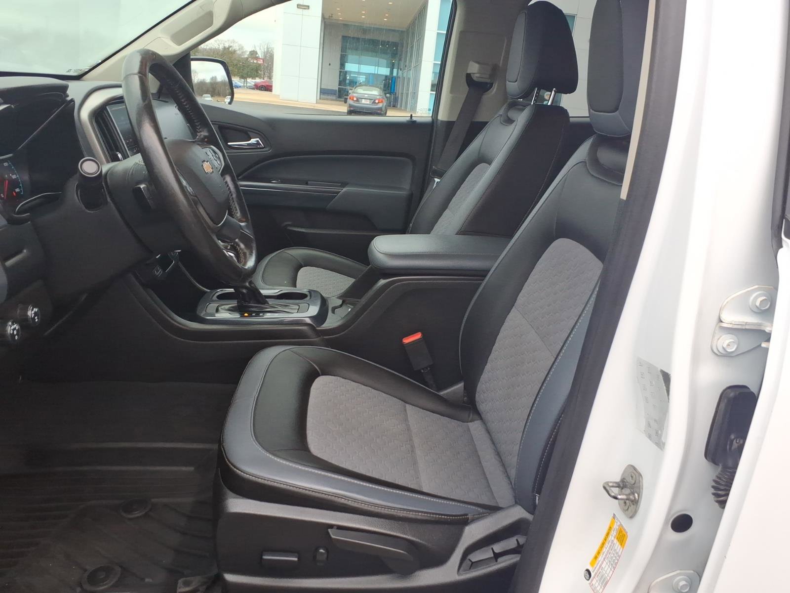 Used 2022 Chevrolet Colorado Z71 image 14