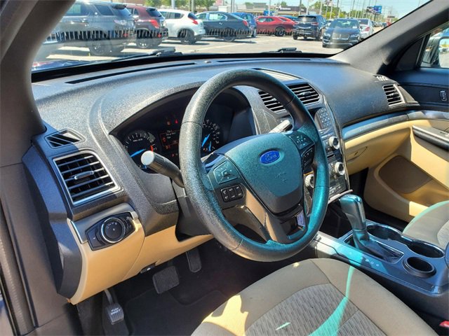Used 2016 Ford Explorer FWD image 10