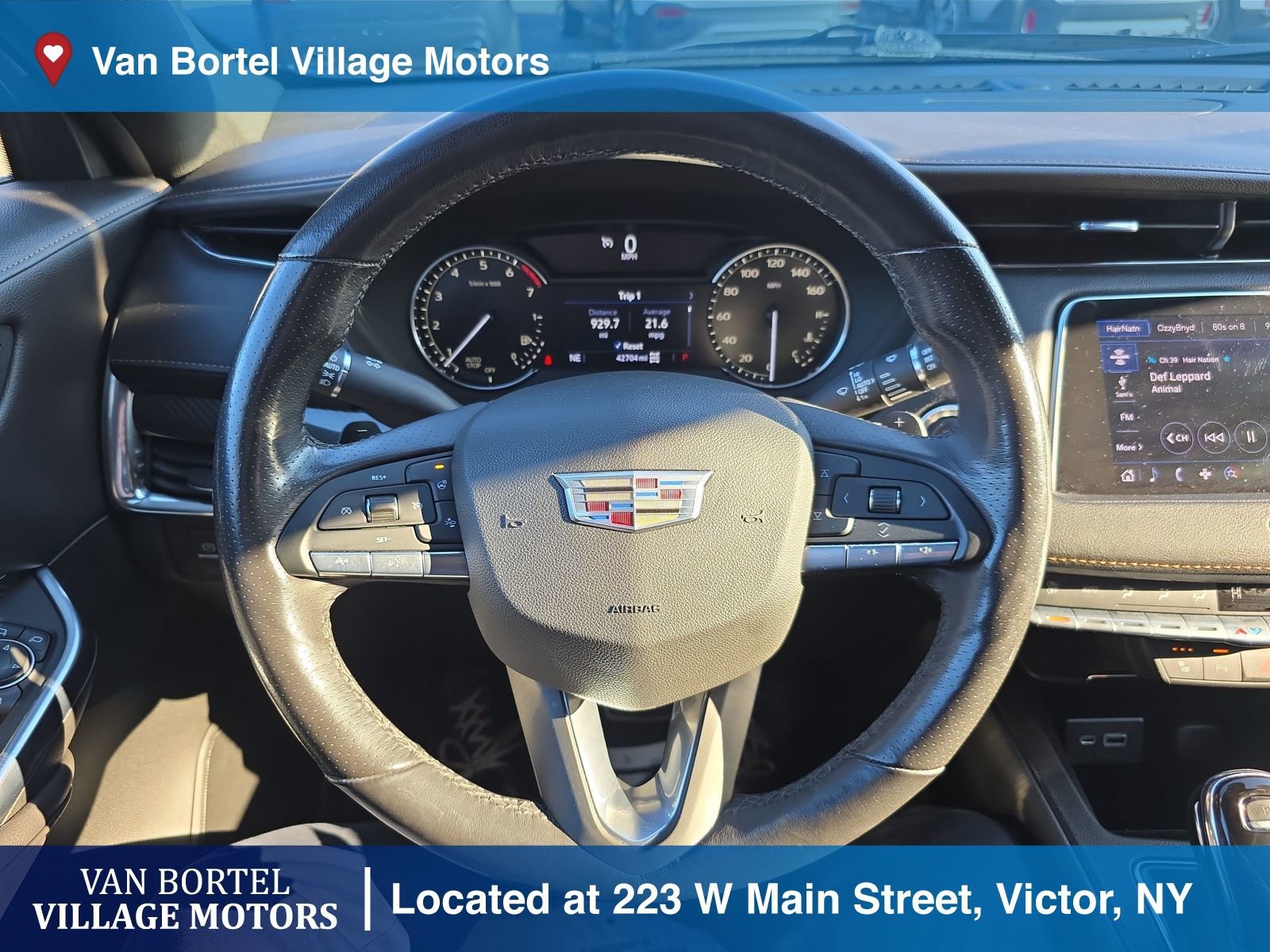 Used 2020 Cadillac XT4 Sport w/ Cold Weather Package image 14