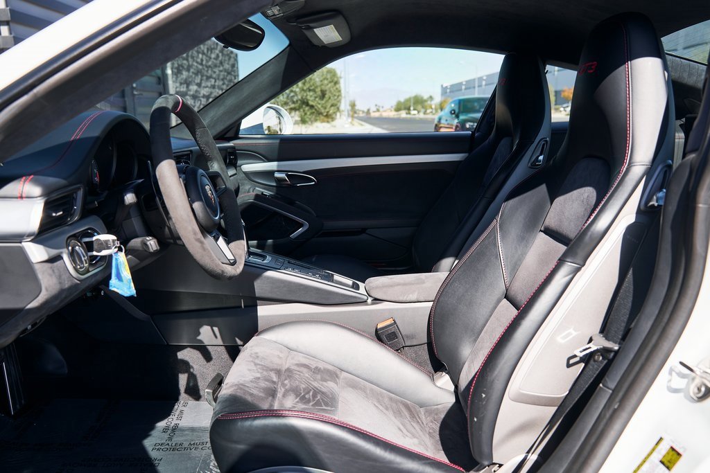 Used 2014 Porsche 911 GT3 image 26
