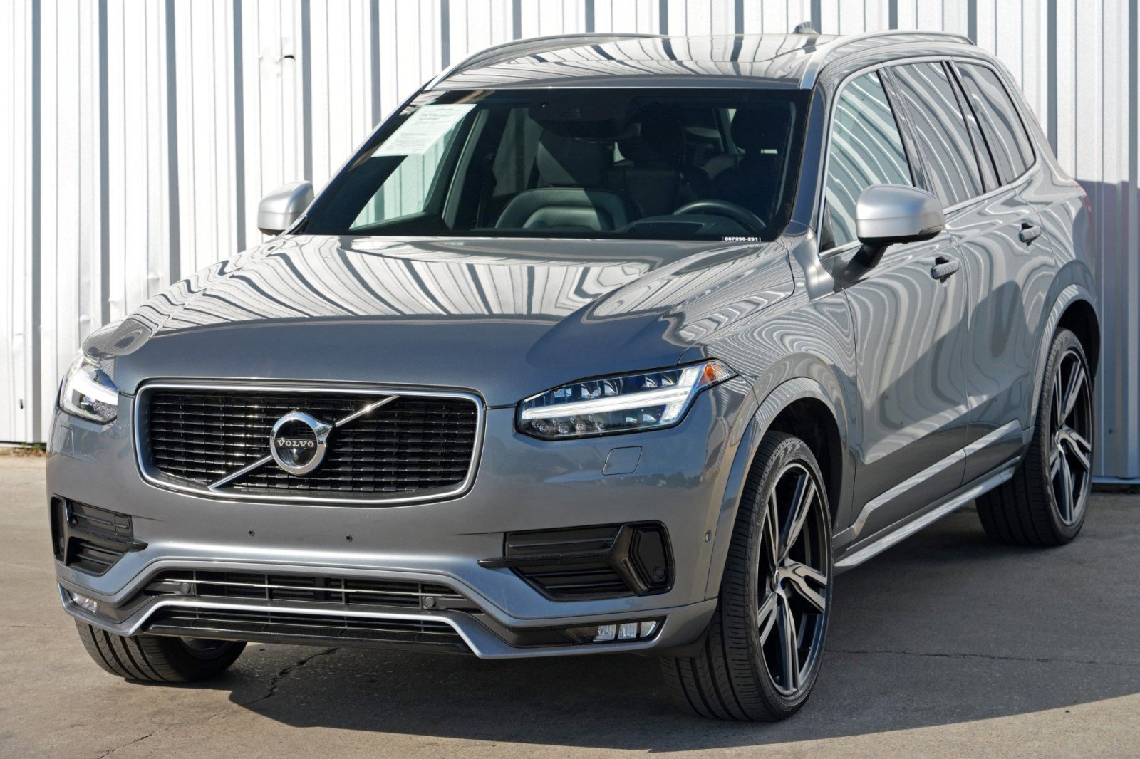 Used 2019 Volvo XC90 T6 R-Design w/ Protection Package Premier image 48