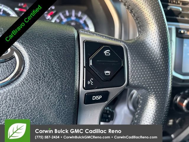 Used 2017 Toyota 4Runner SR5 AWD/4WD image 21