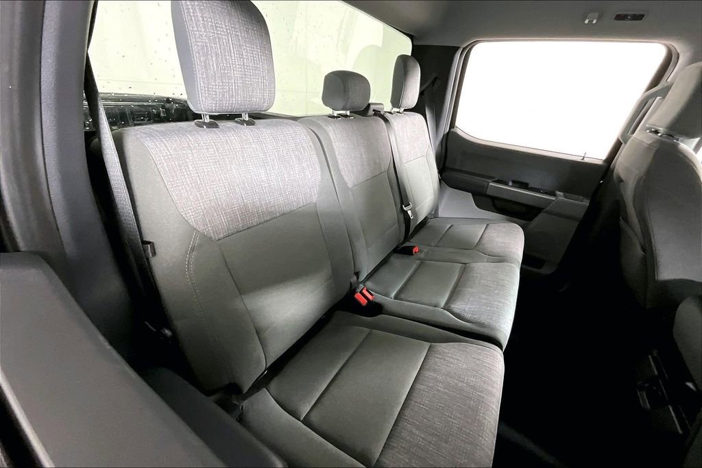 Used 2025 Ford F250 XLT image 27