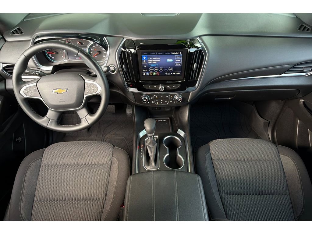 Used 2023 Chevrolet Traverse LT FWD image 15