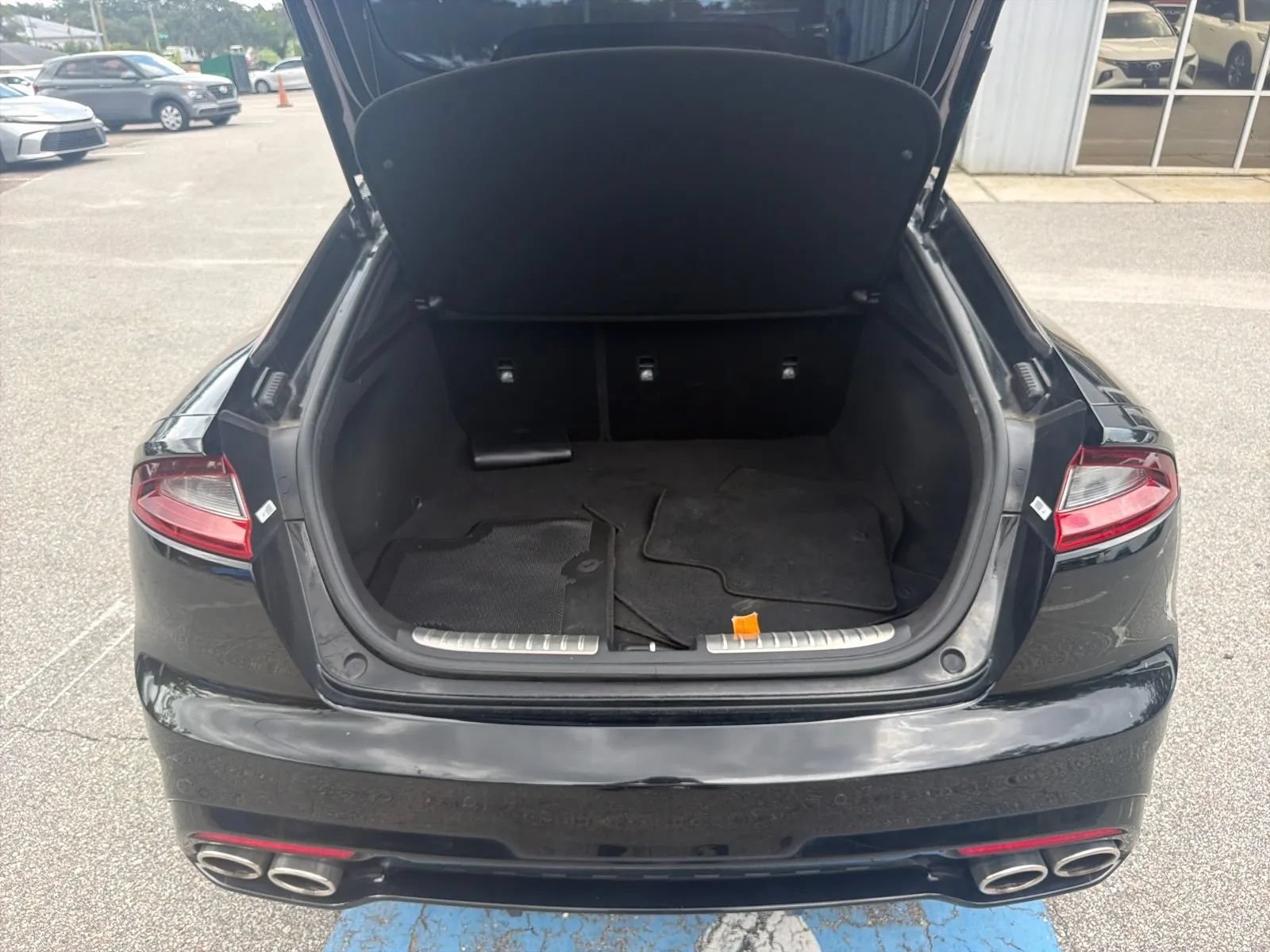 Used 2021 Kia Stinger GT-Line RWD image 16