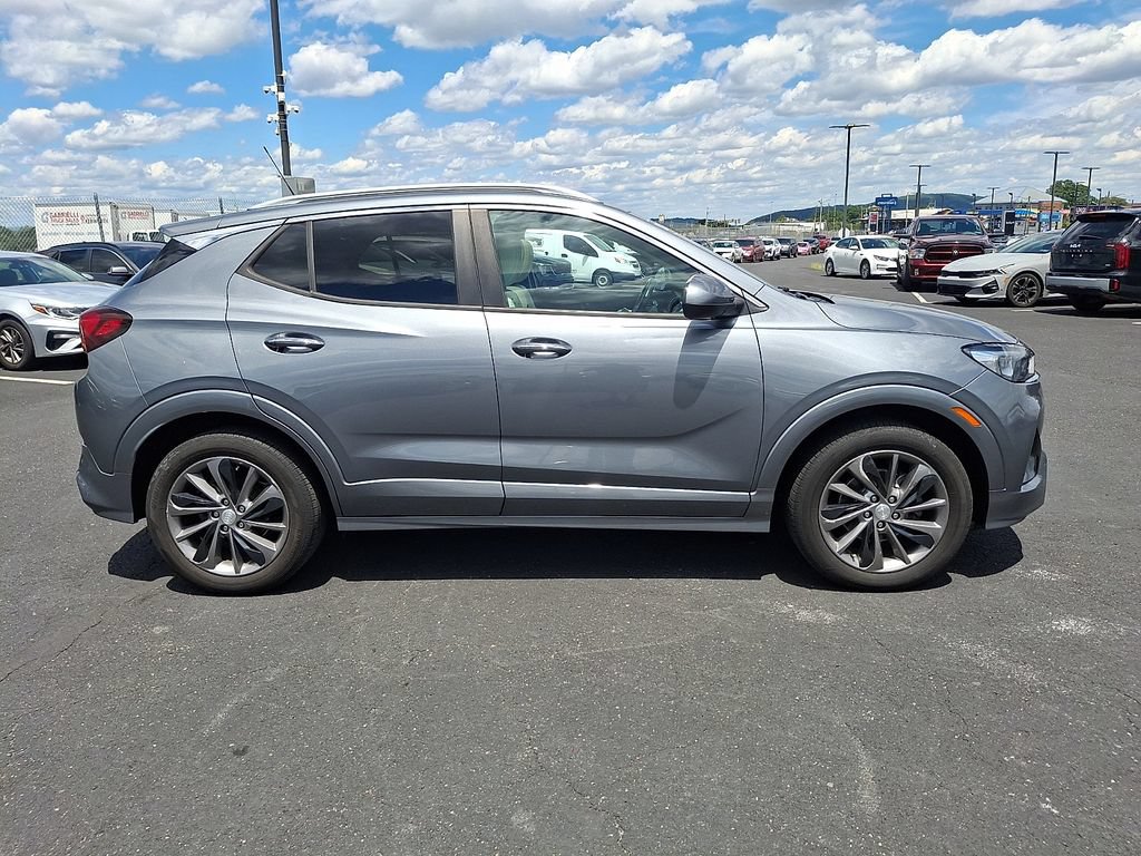 Used 2021 Buick Encore GX Select w/ Experience Buick Package AWD/4WD image 7