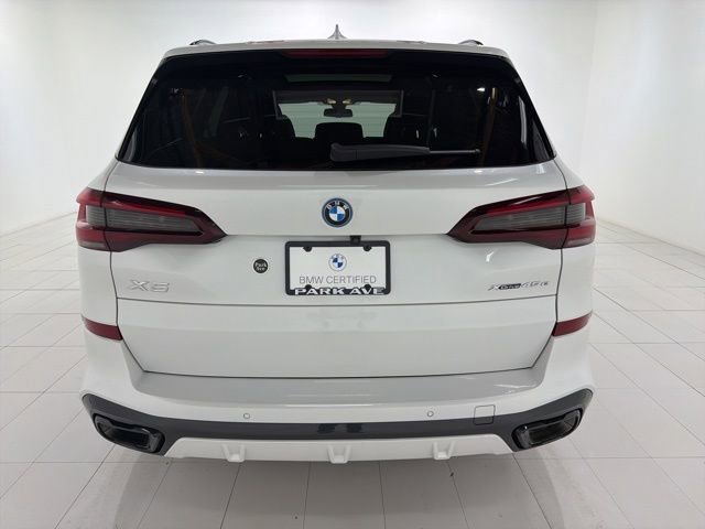 Certified 2023 BMW X5 xDrive45e w/ Executive Package image 4
