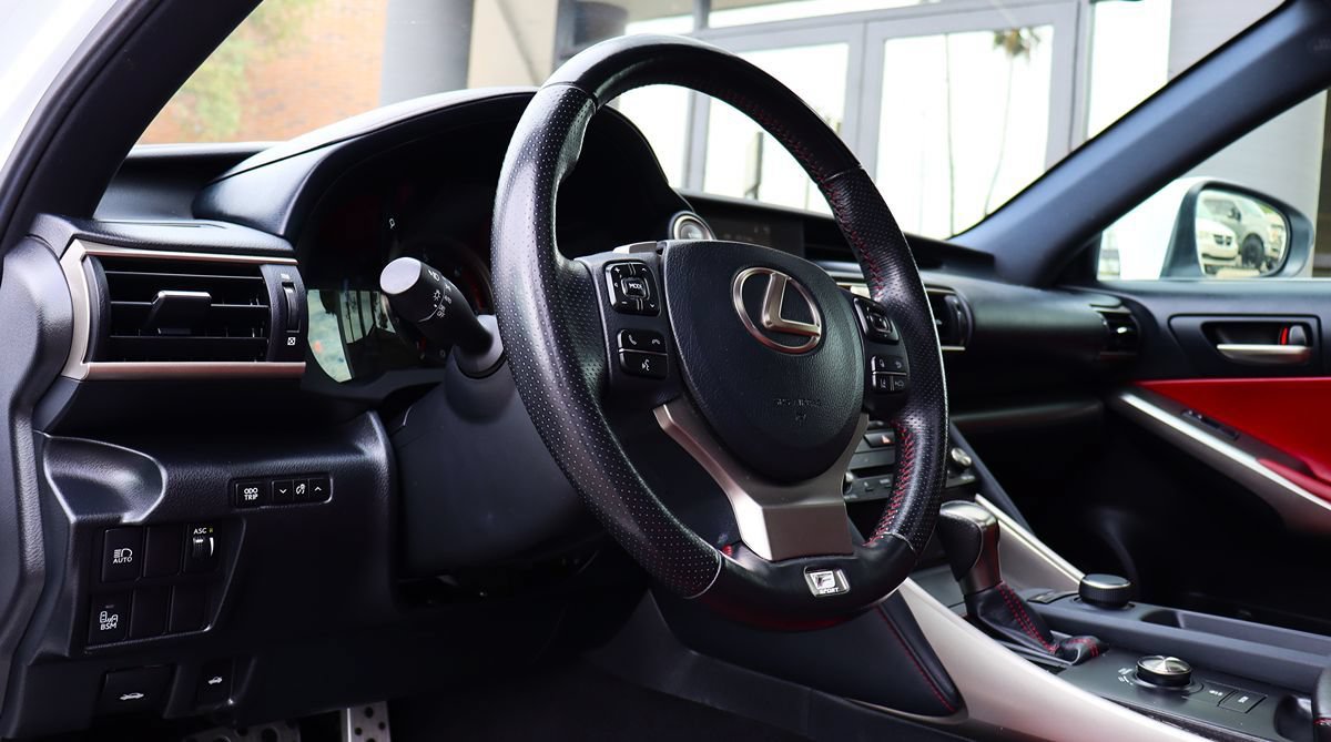 Used 2018 Lexus IS 300 F Sport w/ F Sport Package RWD image 35