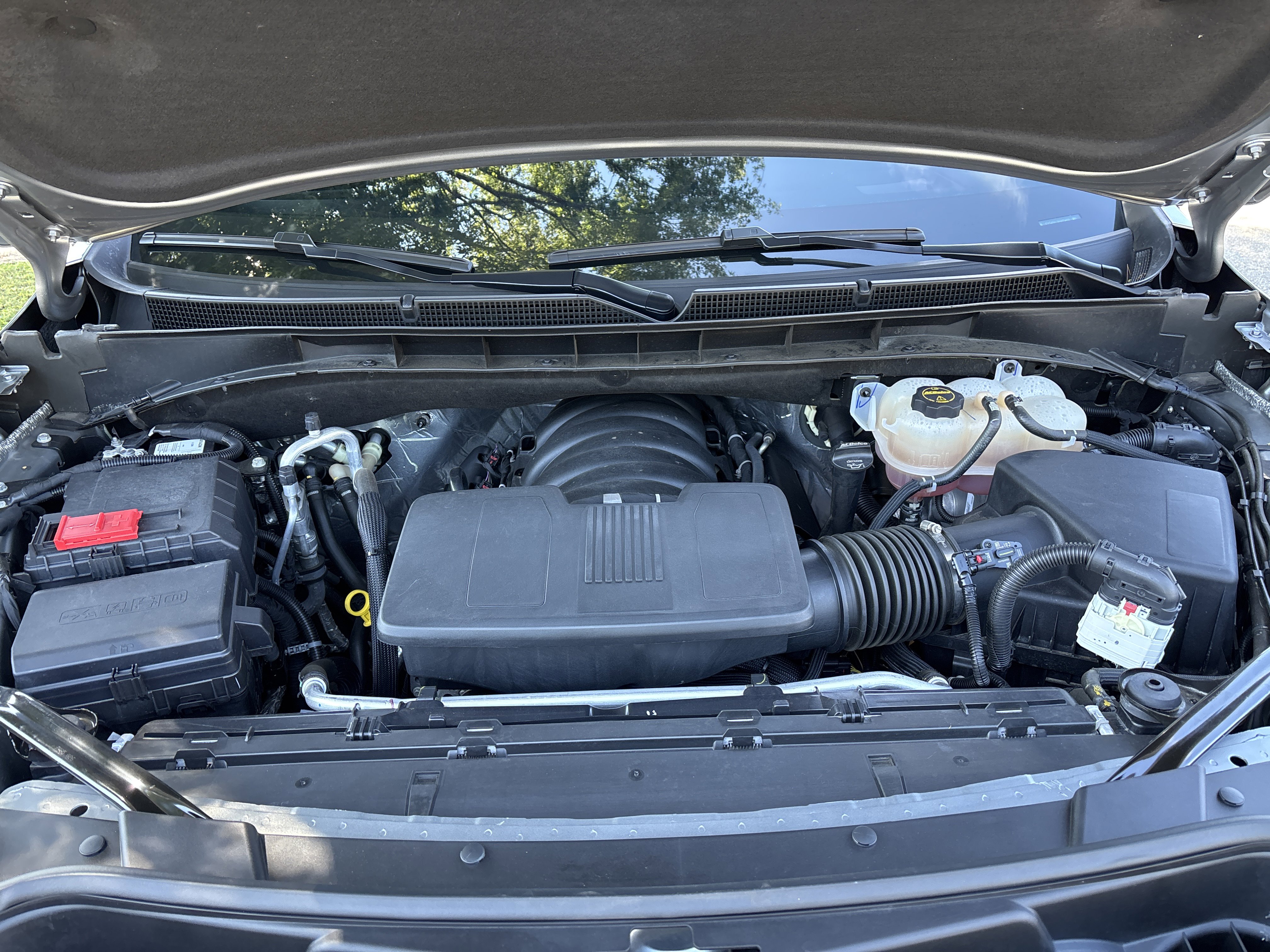 Used 2024 Cadillac Escalade Premium Luxury w/ LPO, Floor Liner Package image 37