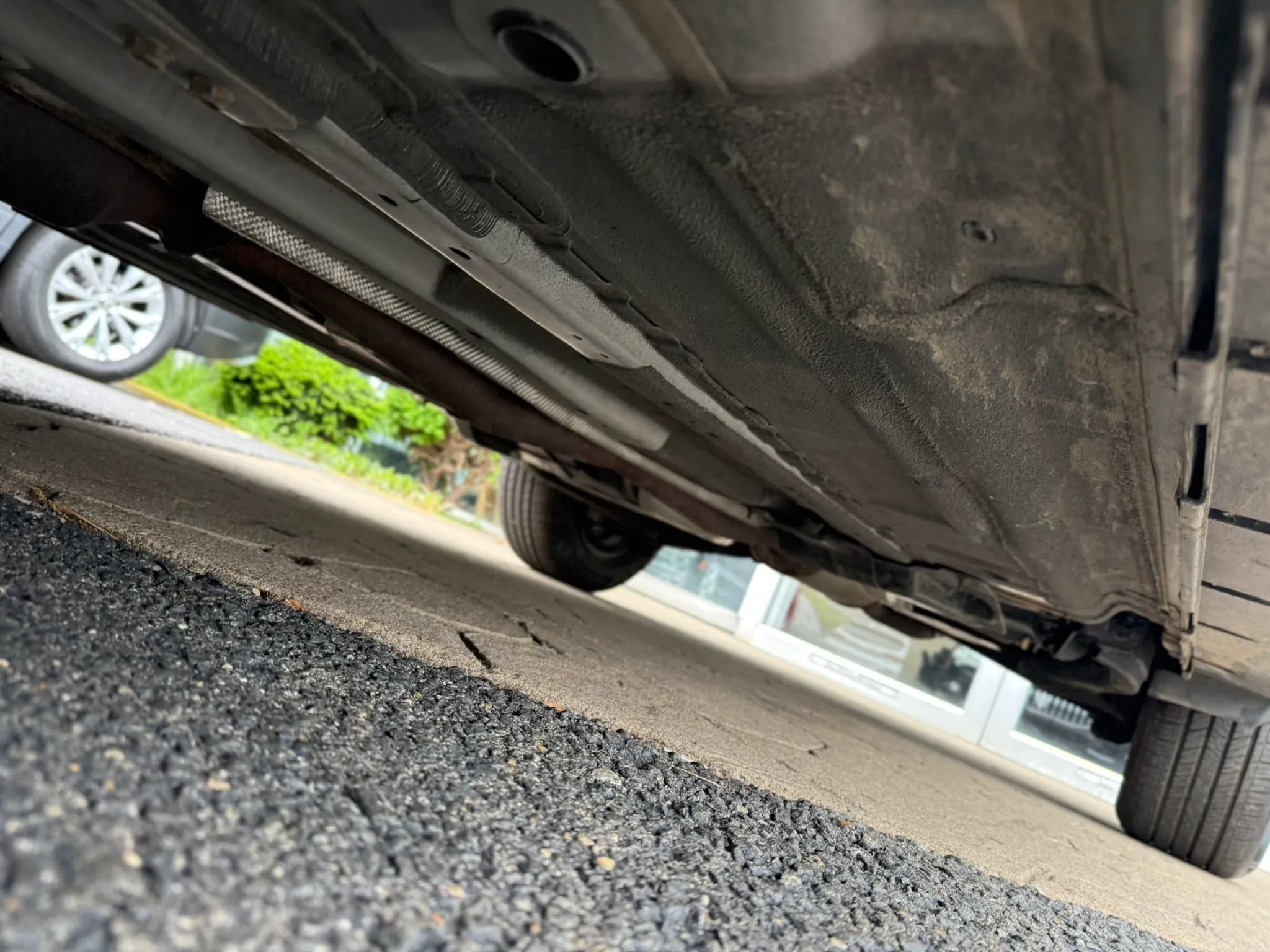 Used 2017 Nissan Rogue S AWD/4WD image 47