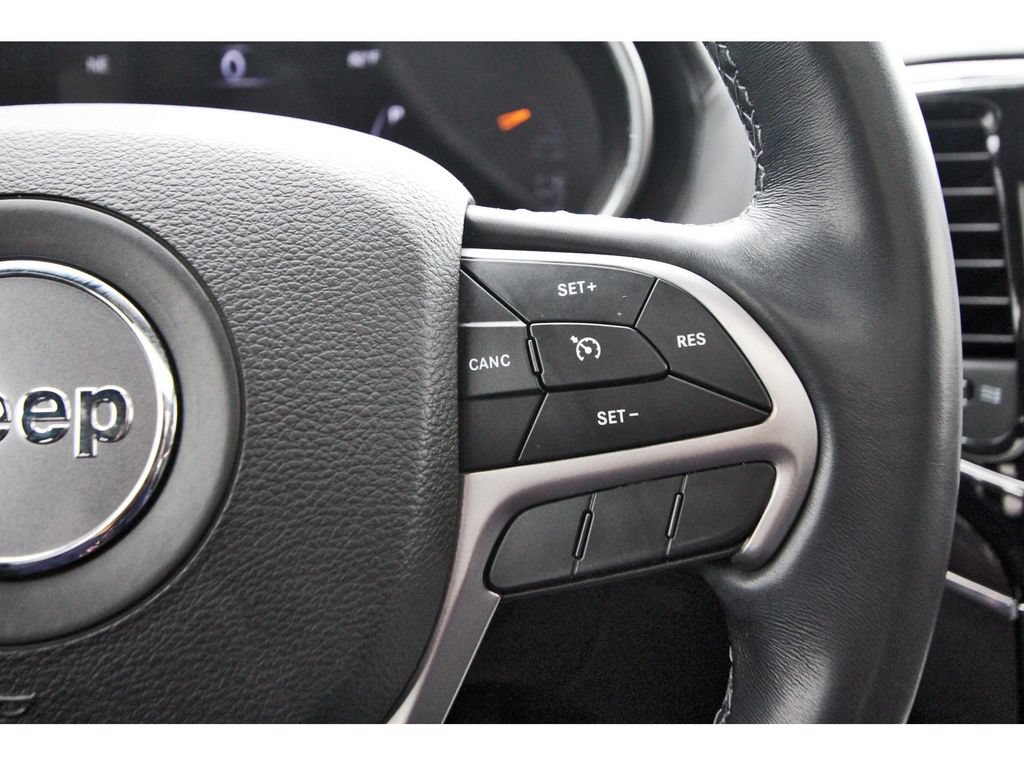 Used 2021 Jeep Grand Cherokee Overland RWD image 18