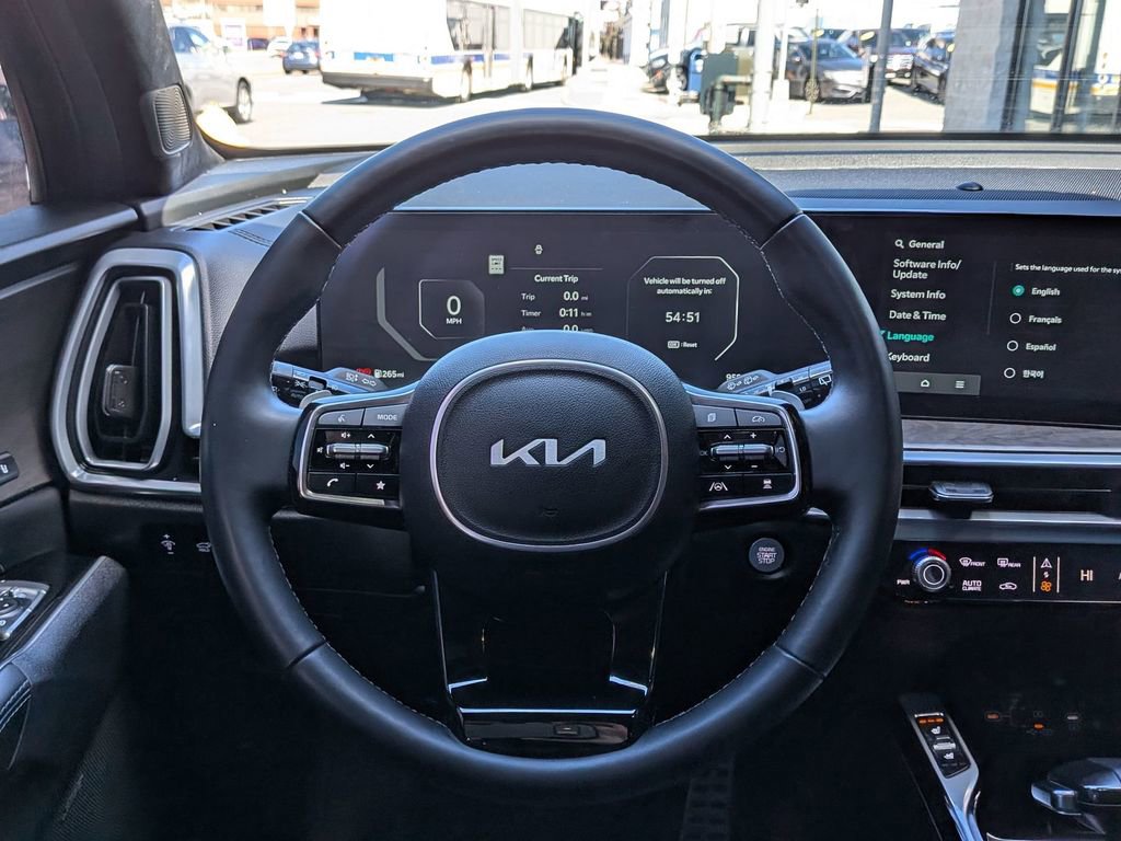 Used 2024 Kia Sorento SX Prestige image 15