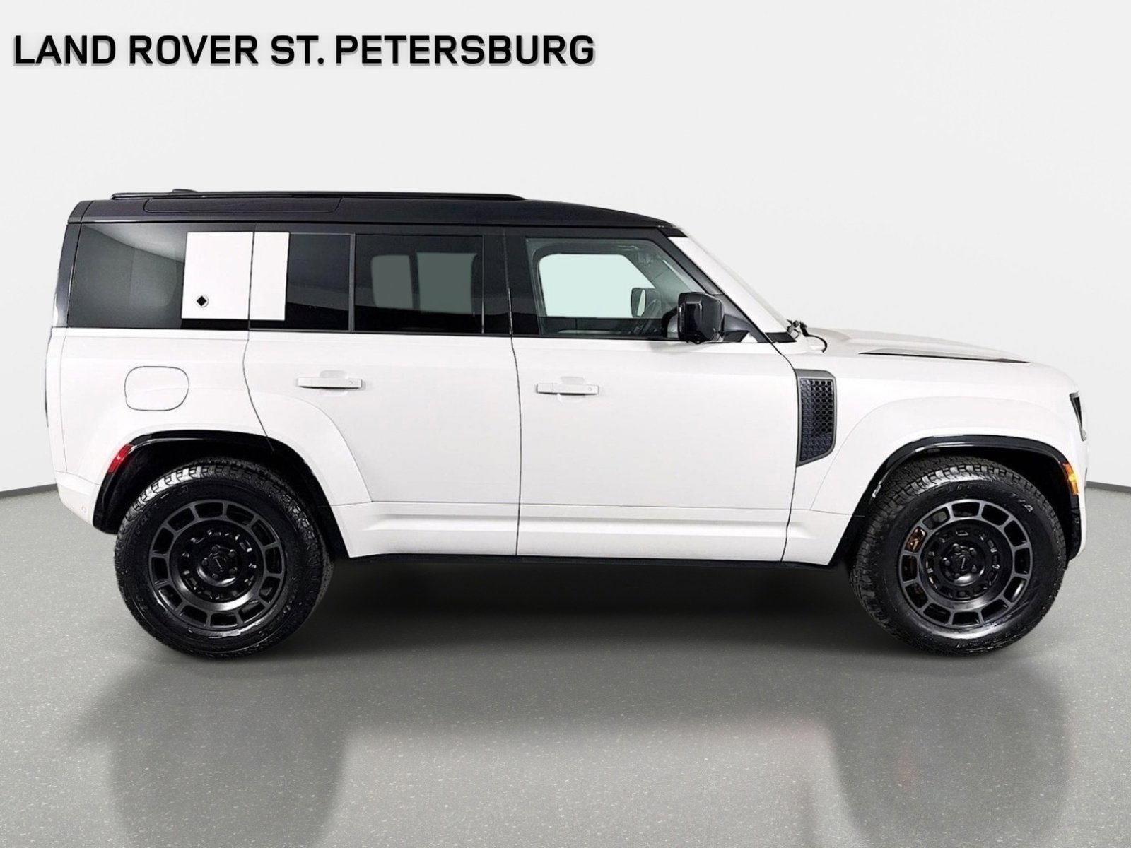 New 2026 Land Rover Defender 110 OCTA AWD/4WD image 4