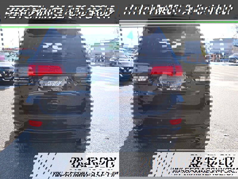 Used 2020 Jeep Grand Cherokee Altitude image 4