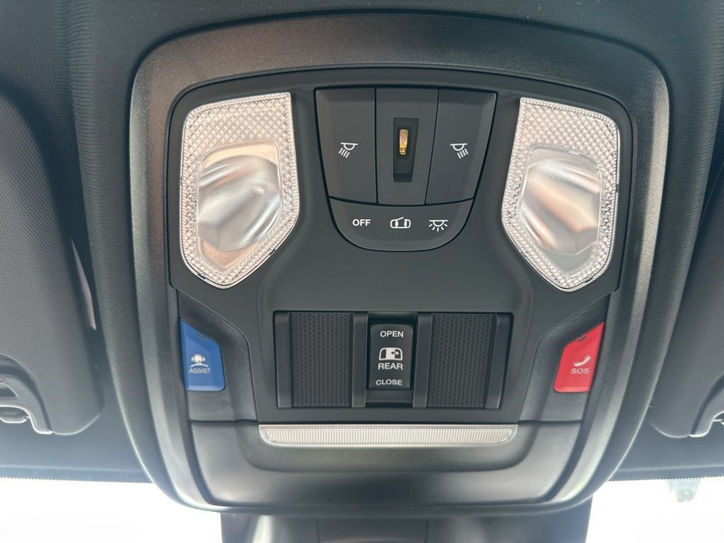 New 2026 RAM 3500 Tradesman AWD/4WD image 42