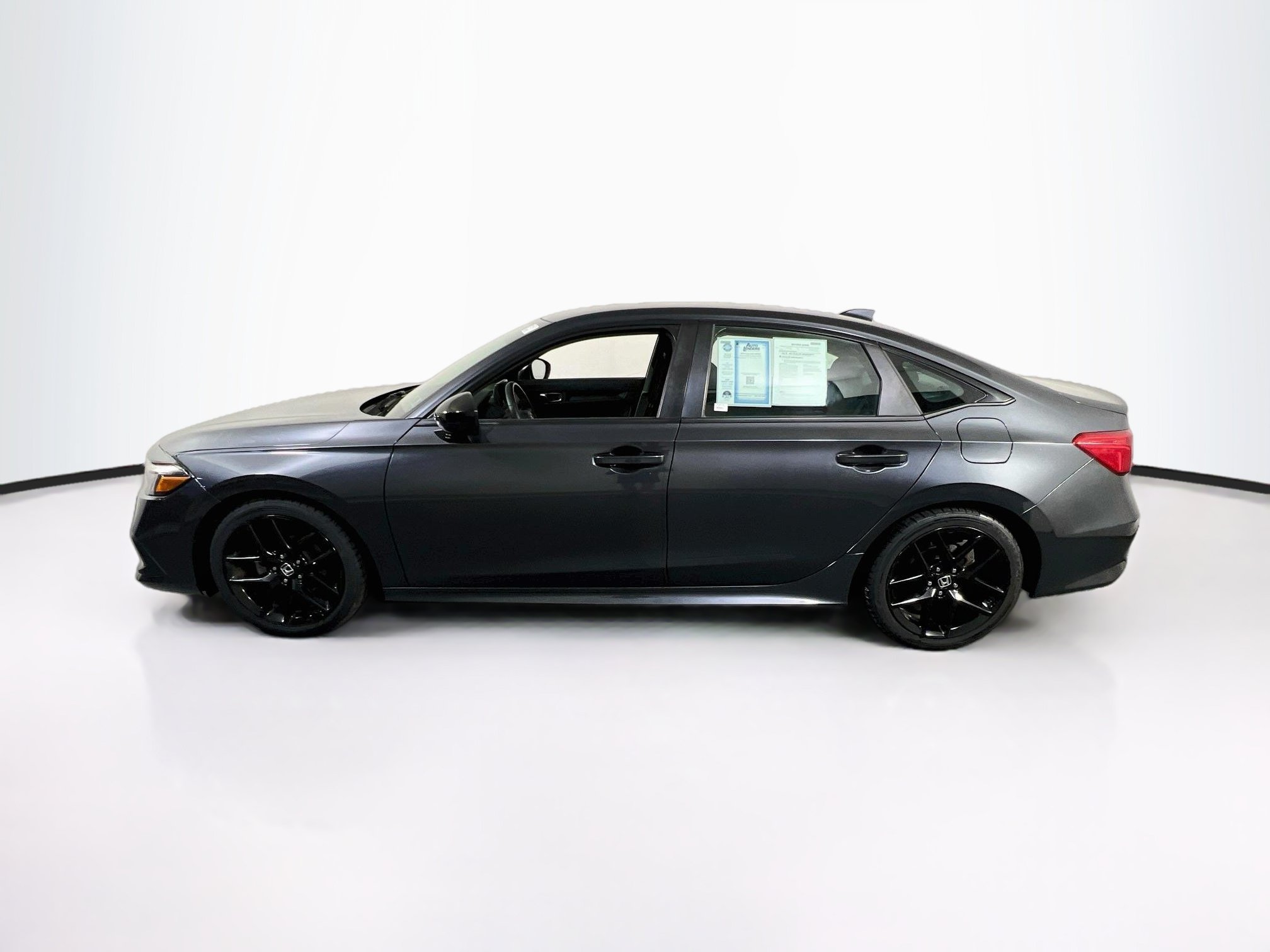 Used 2023 Honda Civic Sport image 8