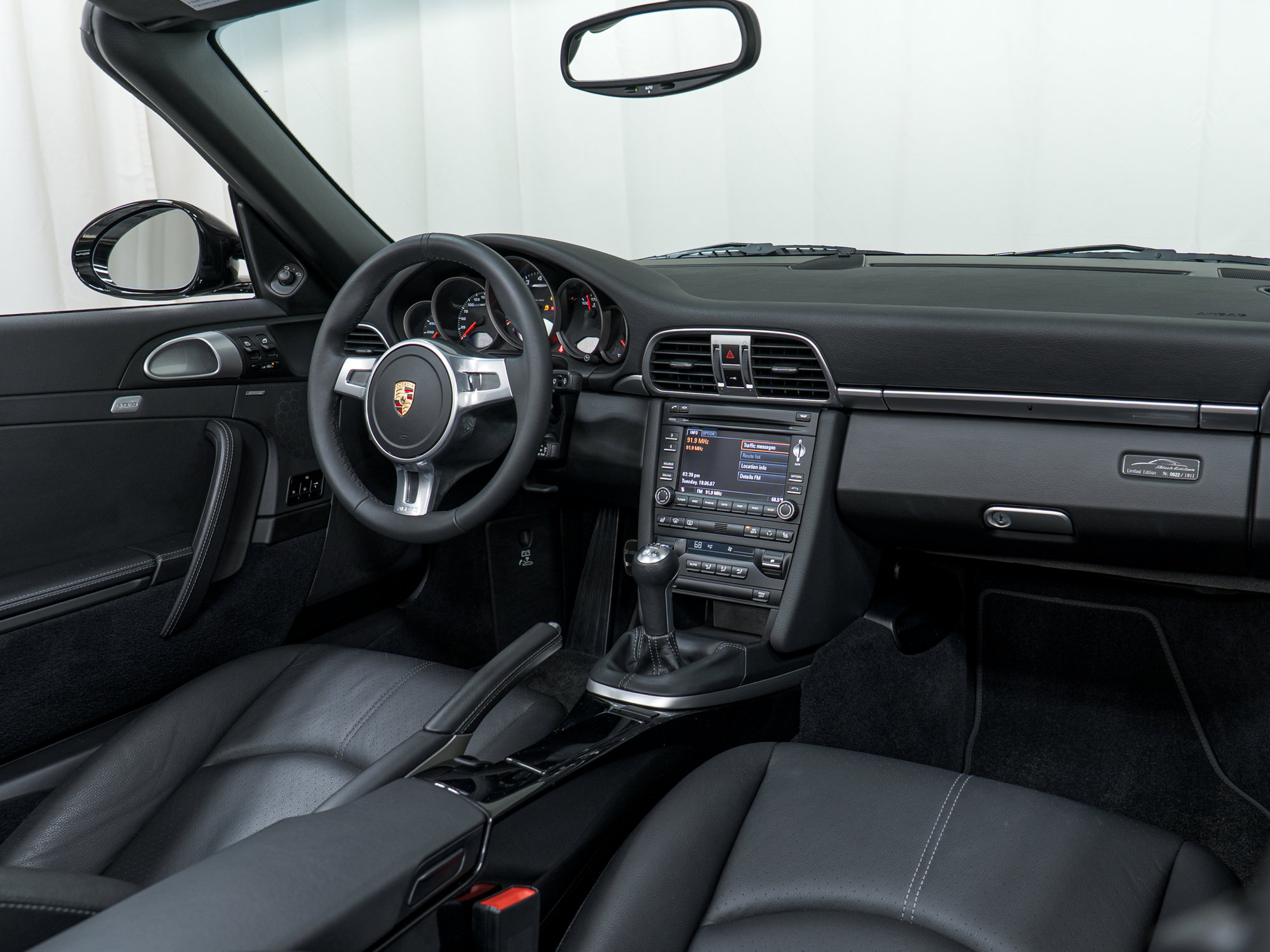 Used 2012 Porsche 911 Carrera Black Edition image 19