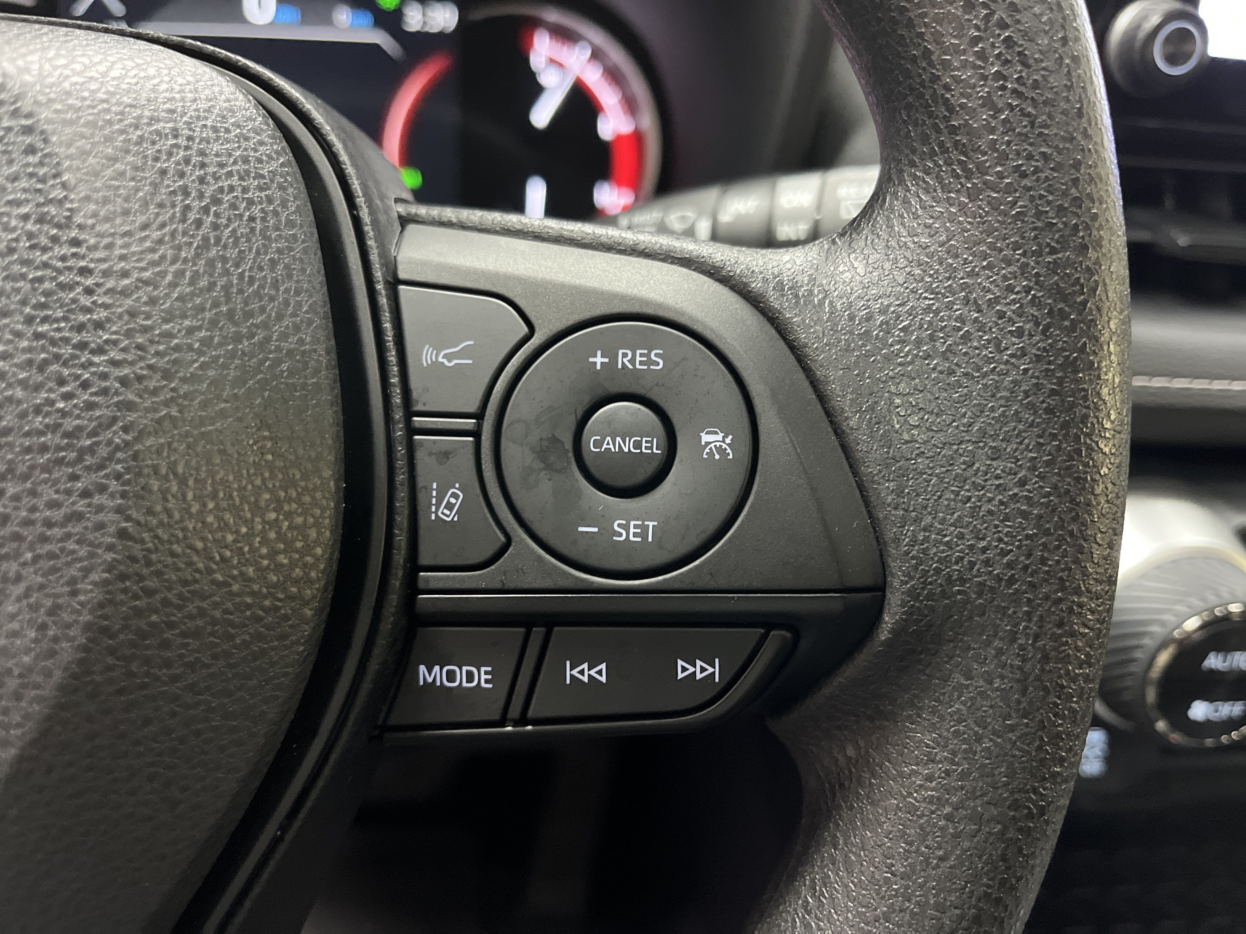 Certified 2025 Toyota RAV4 XLE w/ Convenience Package AWD/4WD image 20
