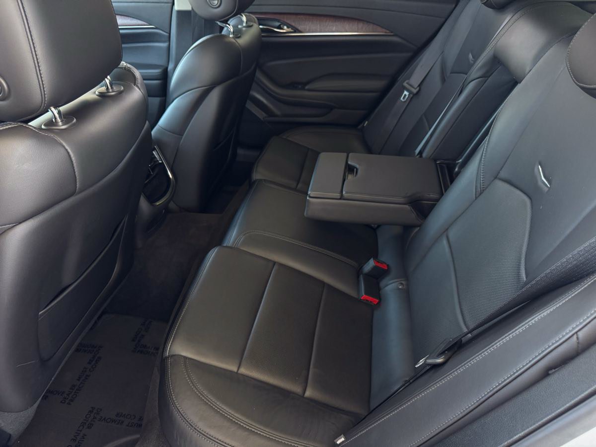Used 2019 Cadillac CTS Luxury RWD image 25