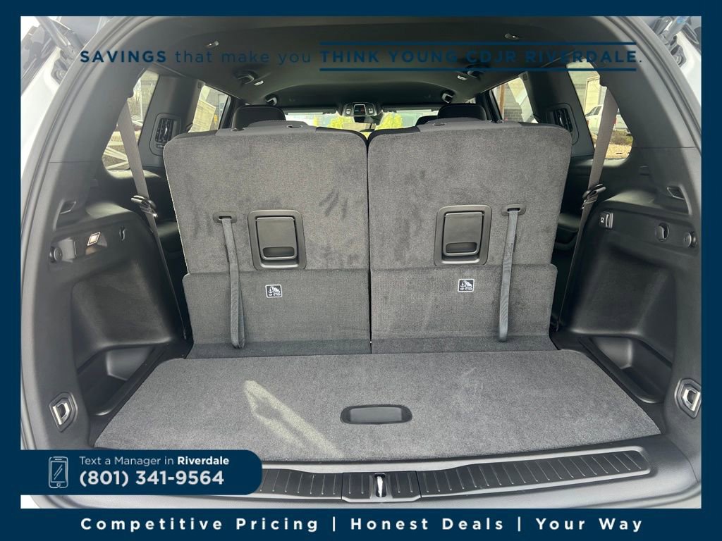 New 2026 Jeep Grand Cherokee L 4WD image 22