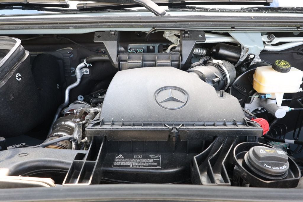 Used 2024 Mercedes-Benz Sprinter 3500 image 28