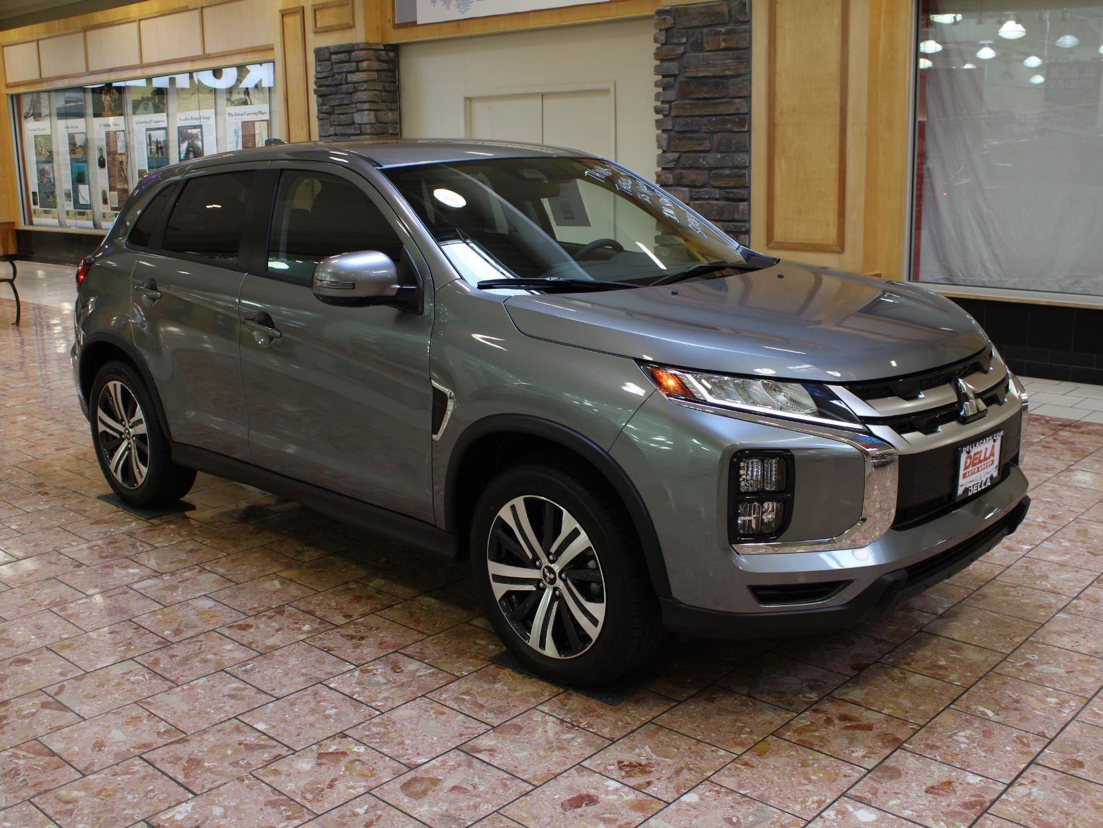 New 2025 Mitsubishi Outlander Sport SE image 3