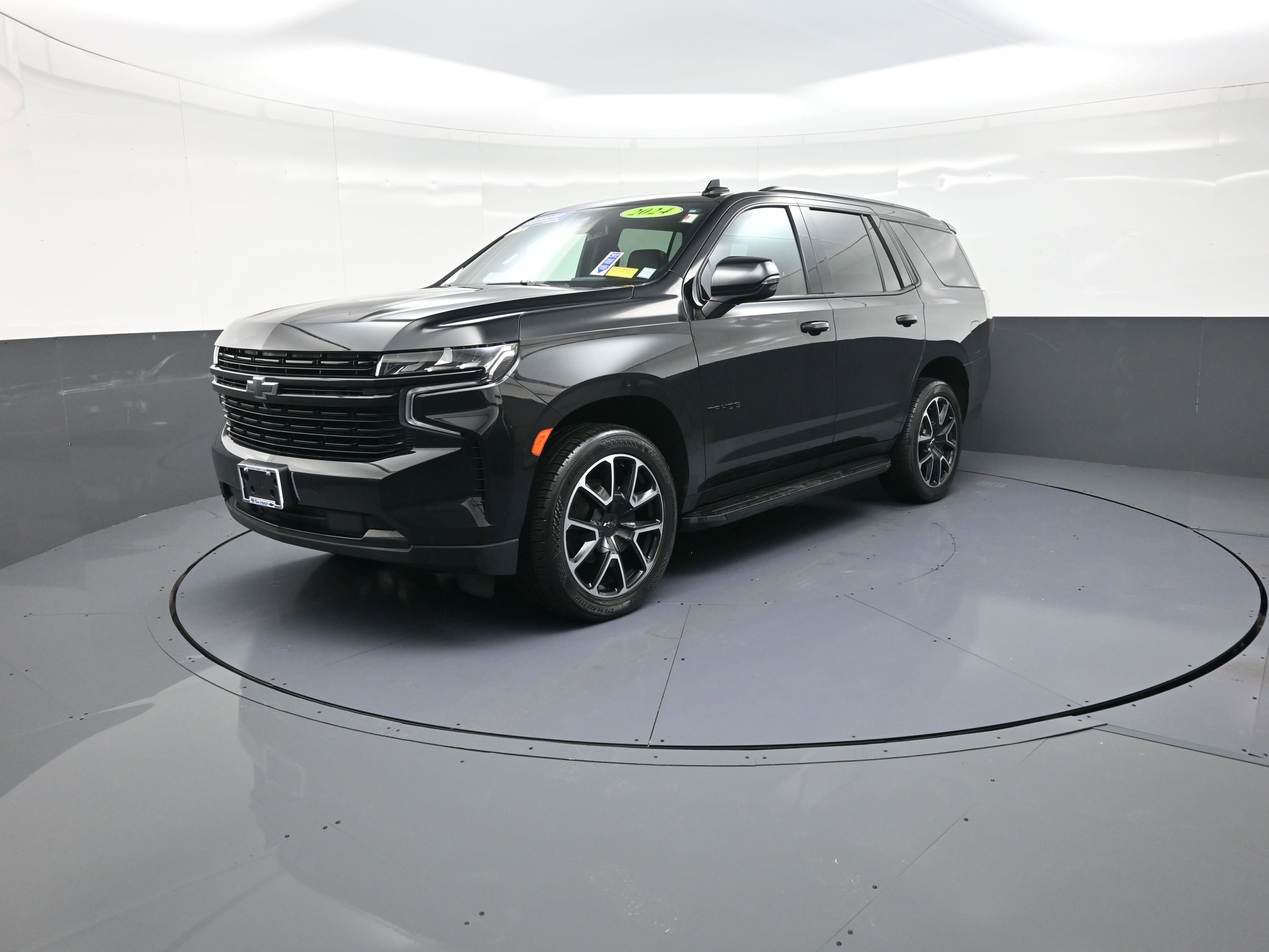 Used 2024 Chevrolet Tahoe RST w/ Luxury Package image 7