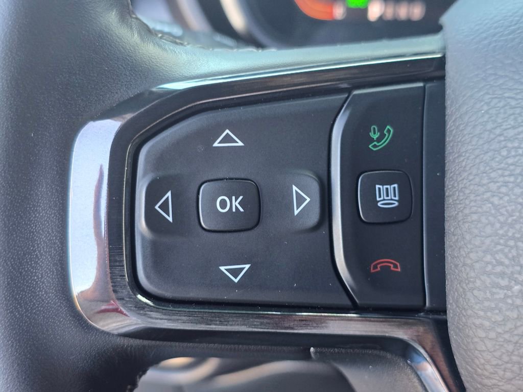 Used 2024 RAM 2500 Limited image 26