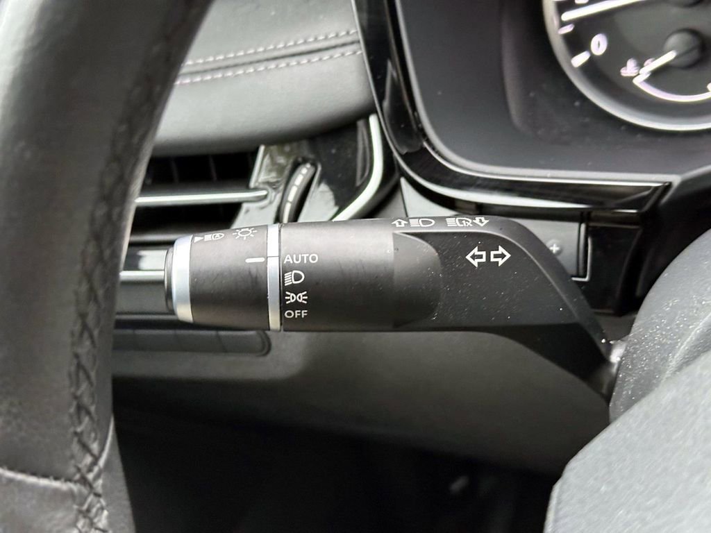 Used 2024 INFINITI QX60 Pure image 26