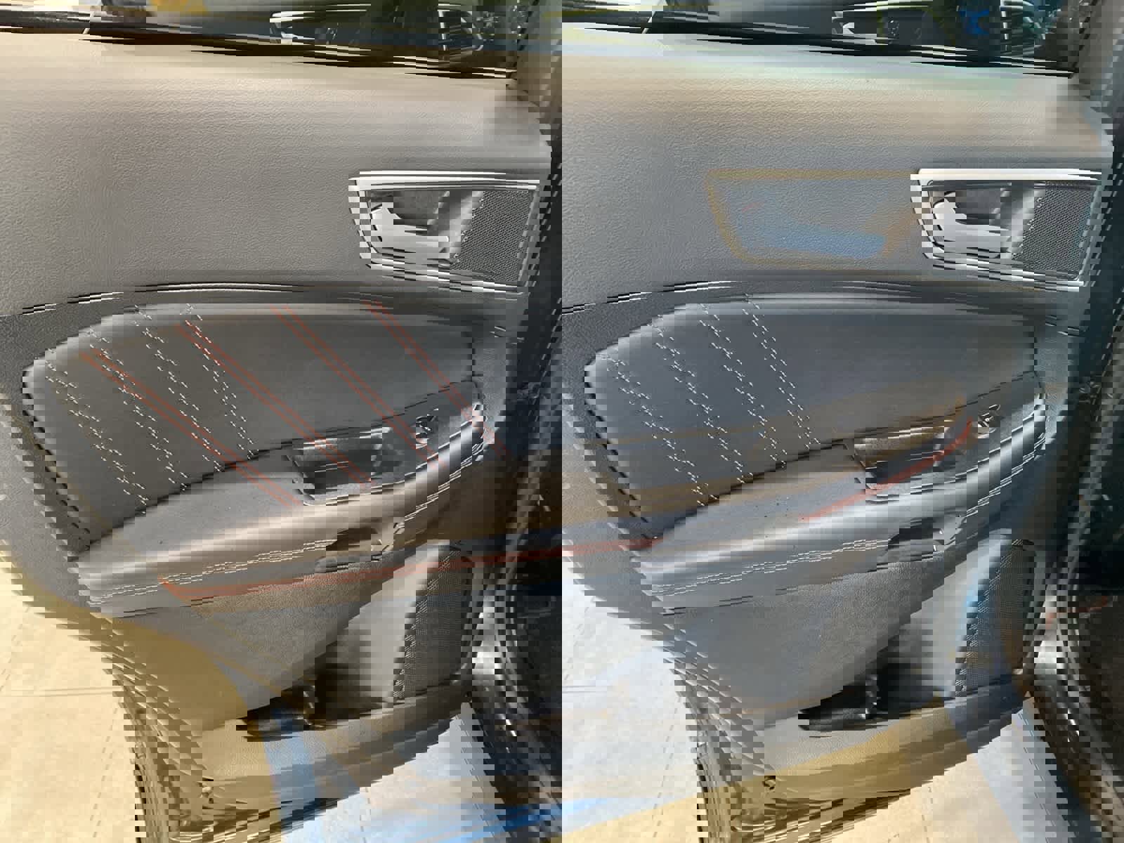 Used 2023 Ford Edge ST-Line image 26