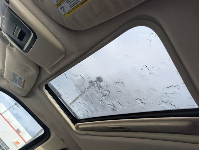 Used 2010 Ford Explorer Sport Trac Limited image 15