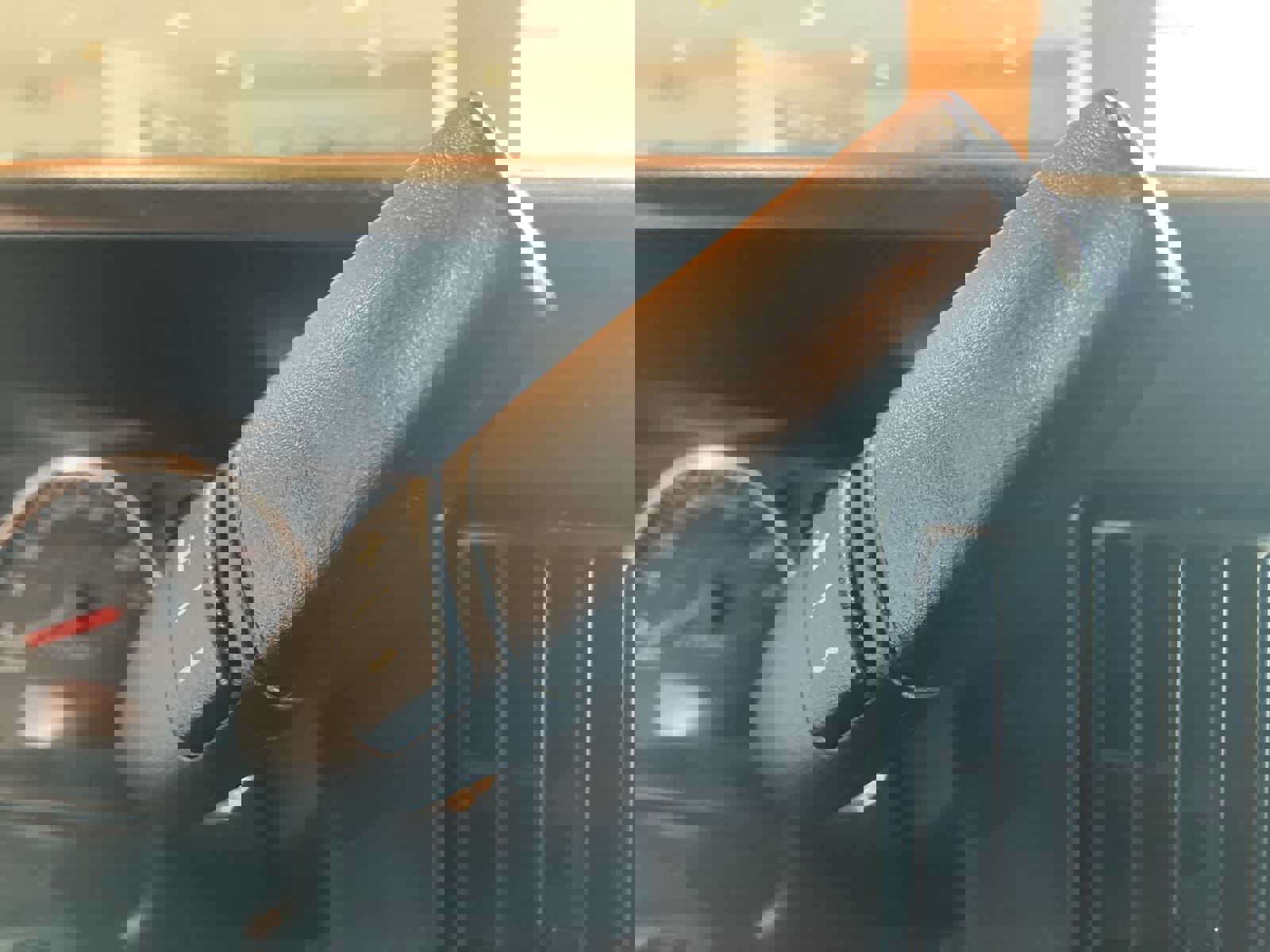 Used 2015 Chevrolet Express 3500 RWD image 15