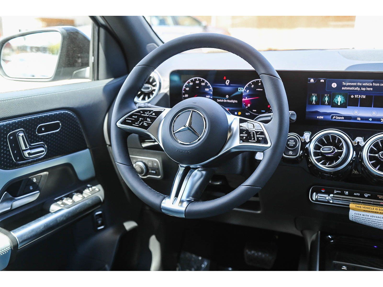 New 2026 Mercedes-Benz GLA 250 4MATIC image 13