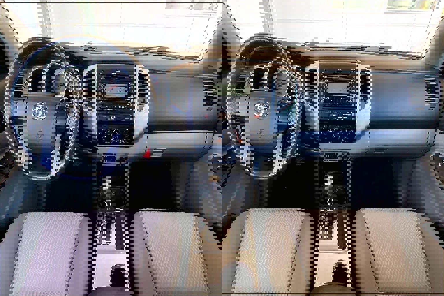 Used 2012 Toyota Tacoma PreRunner w/ SR5 Pkg RWD image 14