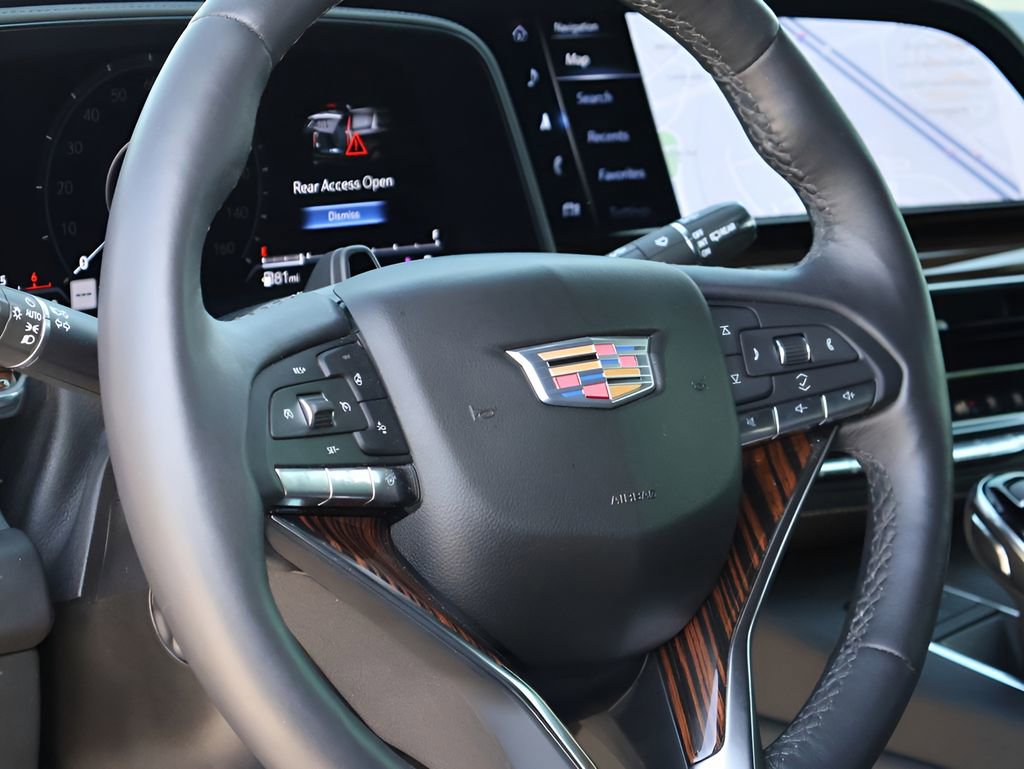 Used 2024 Cadillac Escalade Premium Luxury image 21