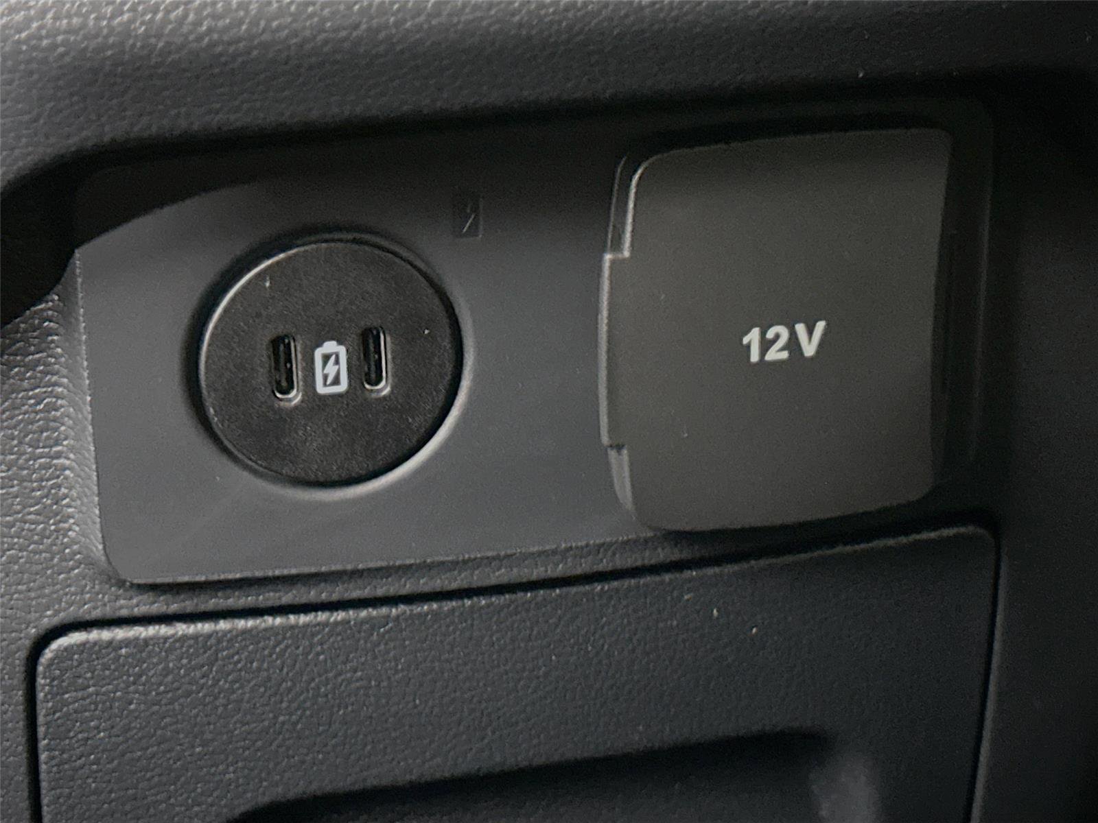 New 2026 Ford Explorer Active image 23