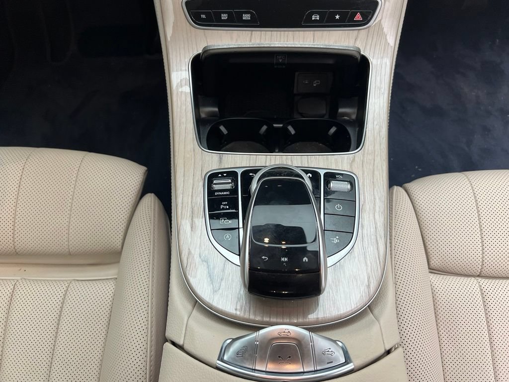 Used 2021 Mercedes-Benz E 450 4MATIC Cabriolet image 18