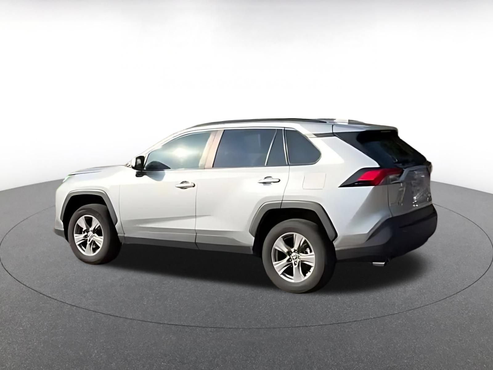 Used 2024 Toyota RAV4 XLE w/ Weather Package AWD/4WD image 4