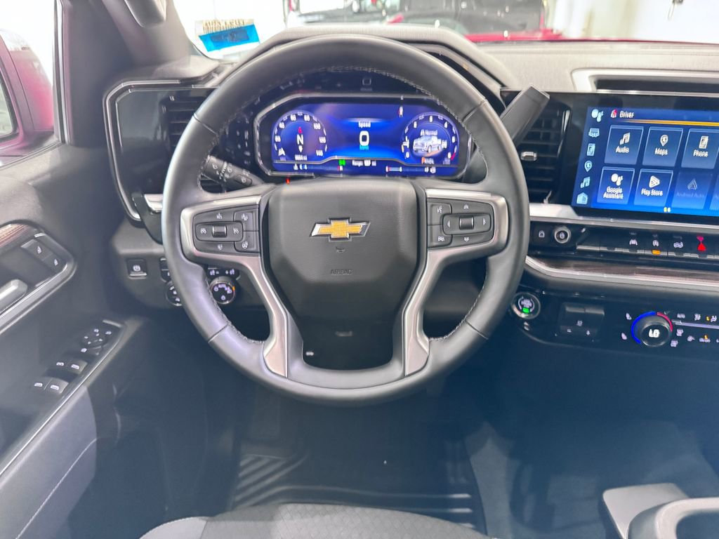 Certified 2025 Chevrolet Silverado 1500 LT image 12