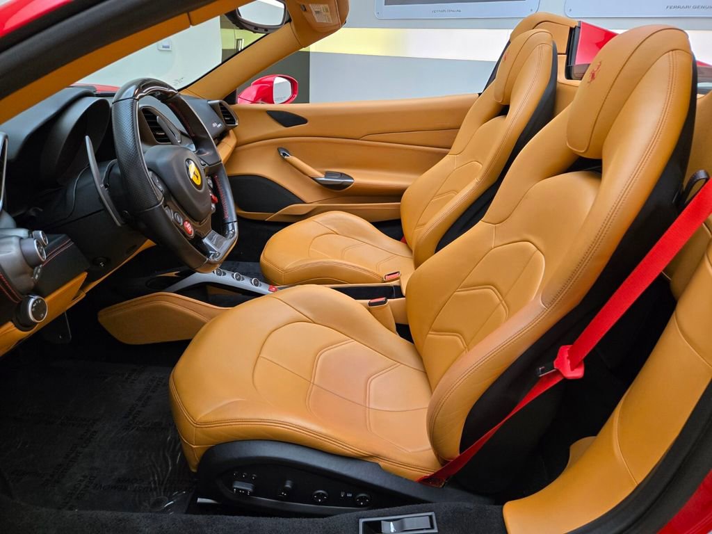 Used 2017 Ferrari 488 Spider RWD image 16