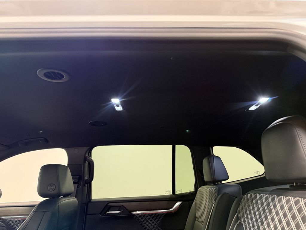 Used 2024 GMC Acadia Denali w/ LPO, Floor Liner Package FWD image 51