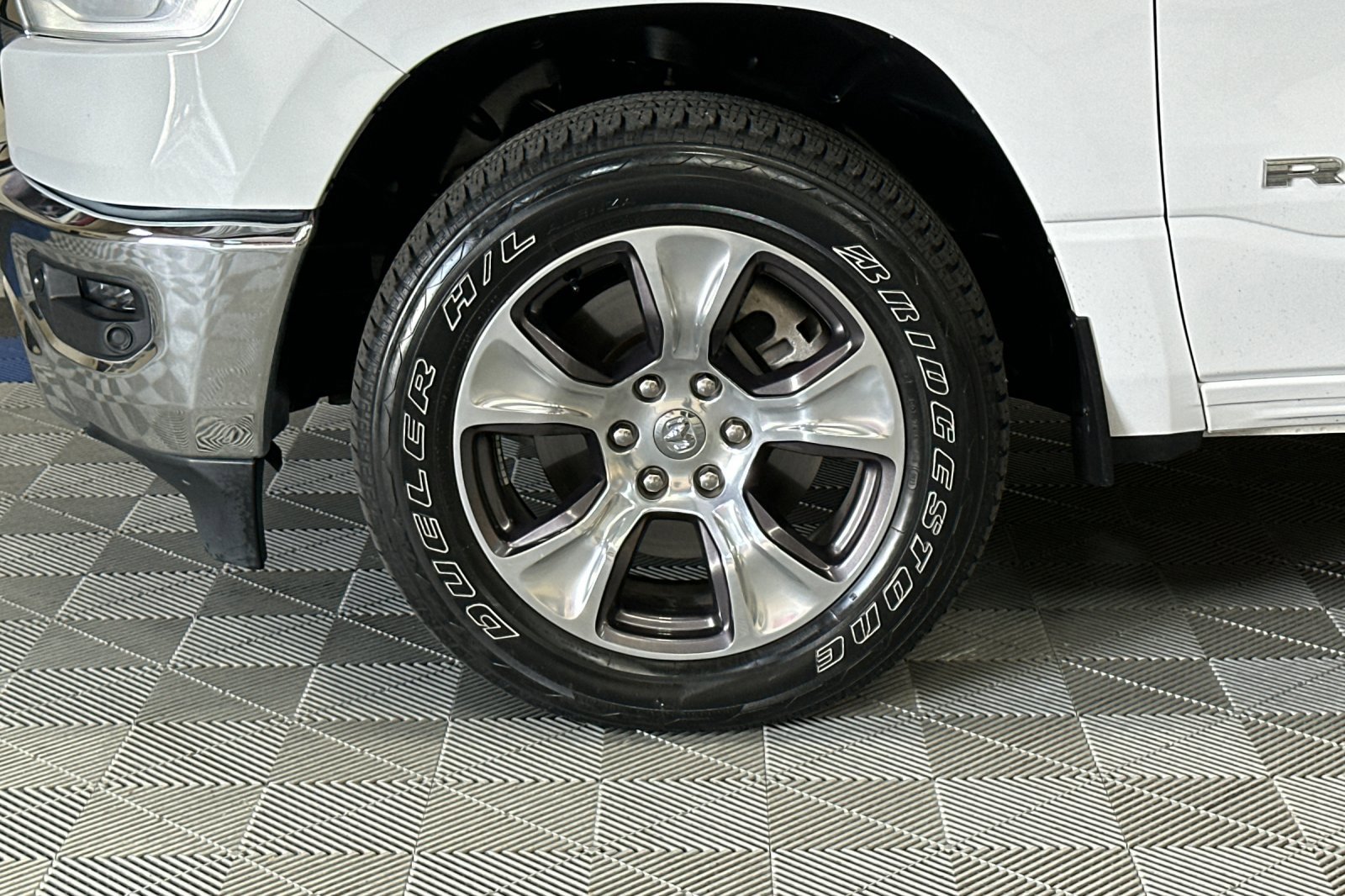 Used 2023 RAM 1500 Laramie image 45