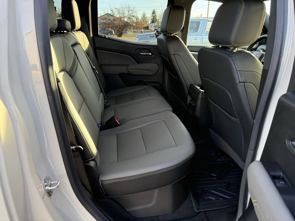 New 2026 Chevrolet Colorado ZR2 w/ ZR2 Bison Edition image 10