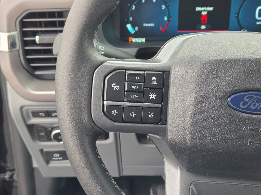 Used 2024 Ford F150 XLT w/ Equipment Group 302A MID image 32