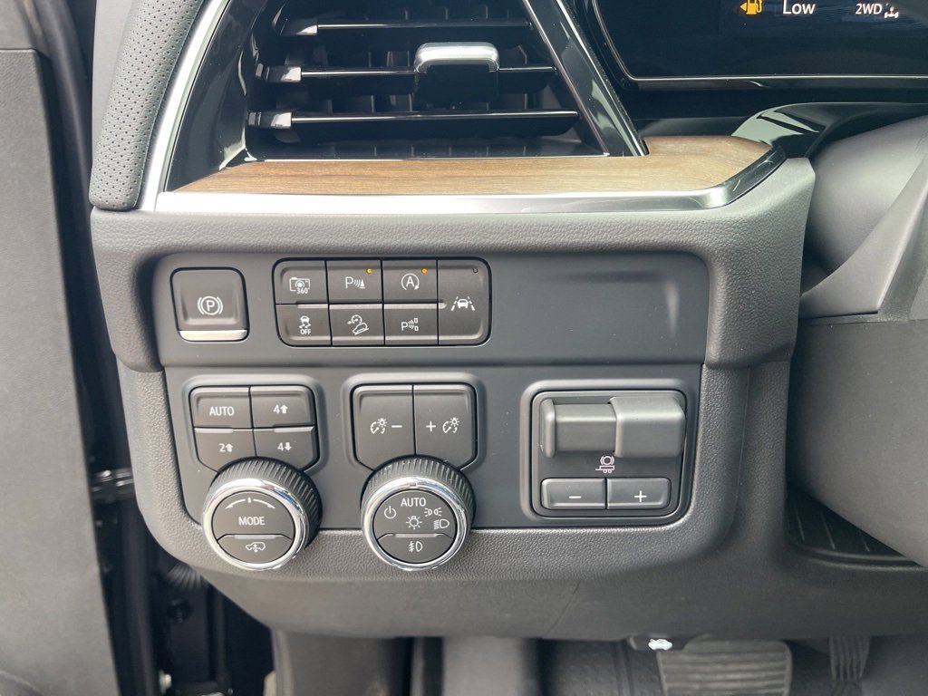 New 2025 Chevrolet Tahoe High Country image 26