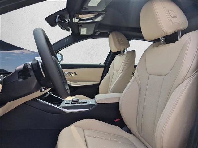New 2026 BMW 330i xDrive Sedan w/ Convenience Package AWD/4WD image 4